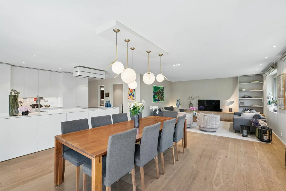 Exklusive 6.5-Zimmer-Gartenwohnung mit Sauna, Kilchberg ZH – Ansicht 2