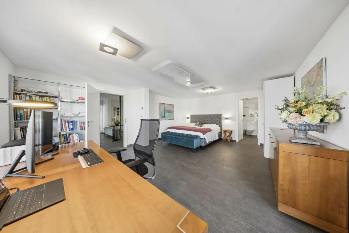 Einfamilienhaus mit unverbaubarer Seesicht in Bäch SZ, Bild 36