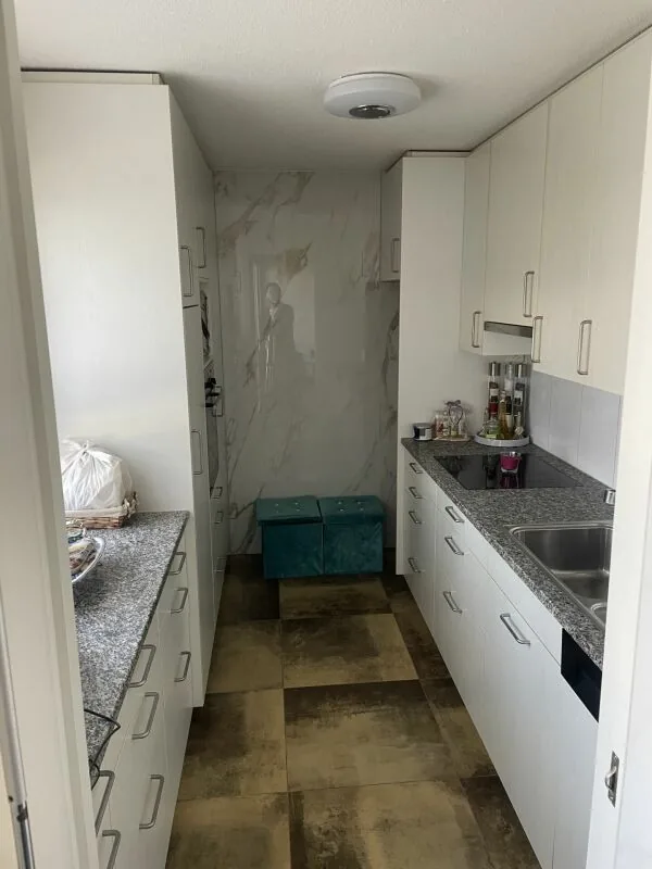 Ruhige und renovierte 5.5 Zimmer Gartenwohnung in Cham ZG, Bild 4
