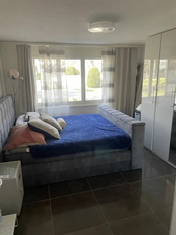 Ruhige und renovierte 5.5 Zimmer Gartenwohnung in Cham ZG, Bild 12